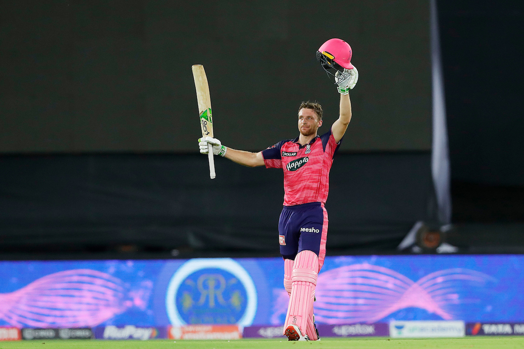 Buttler bosses the chase with a magnificent 106*(60) background
