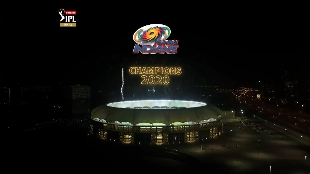 Final: MI vs DC – Amazing Moments background