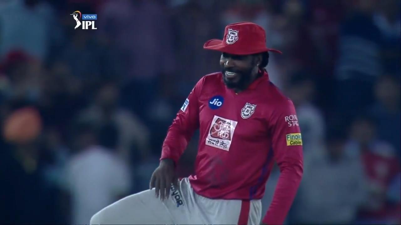 M32: KXIP vs RR – Amazing Moments