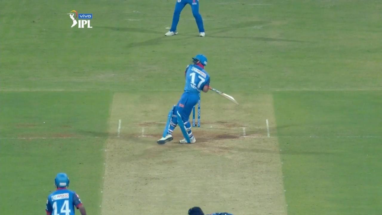 M03: MI vs DC – Rishabh Pant Six