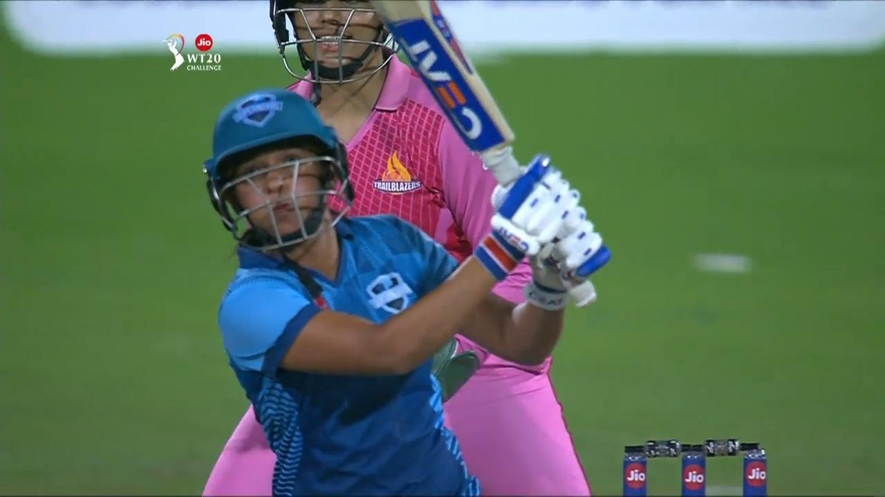 Captain Harmanpreet's steady 31(29)
