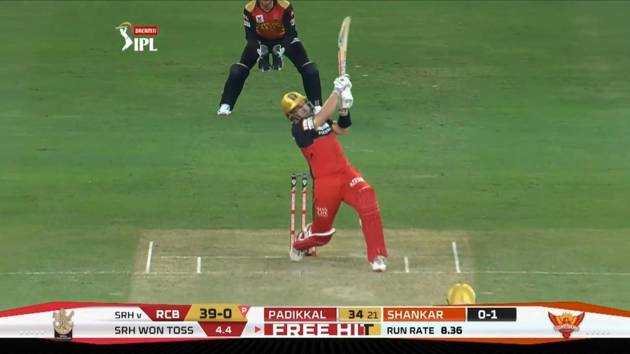 M03: SRH vs RCB – Aaron Finch Six