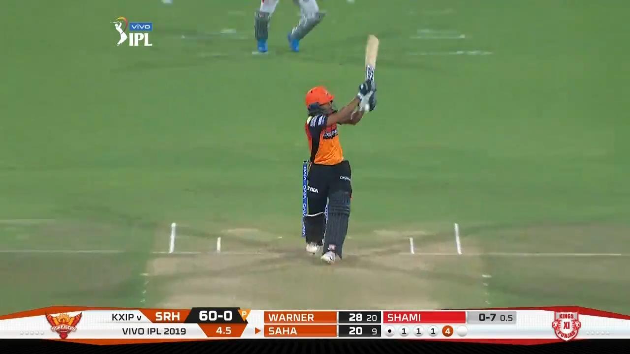 M48: SRH vs KXIP – Wriddhiman Saha Six background