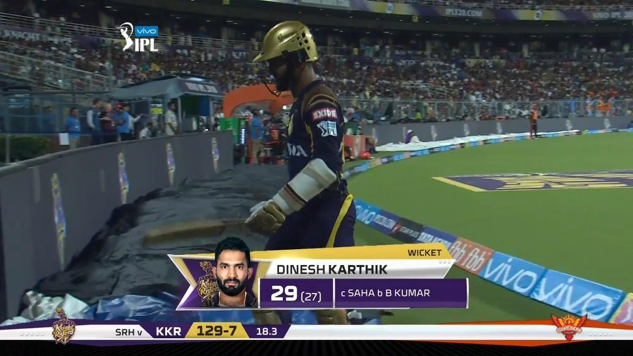 M10: KKR vs SRH – Dinesh Karthik Wicket background