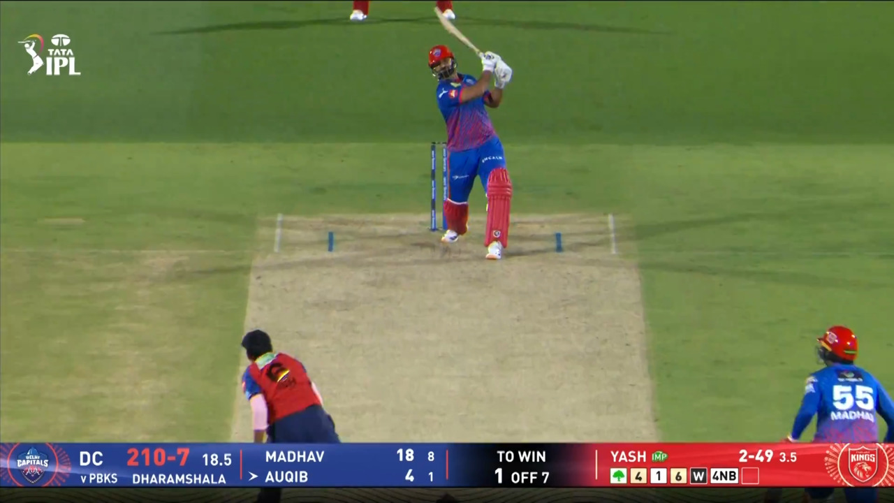 IPL 2026 M55: PBKS vs DC - Auqib Nabi Six
