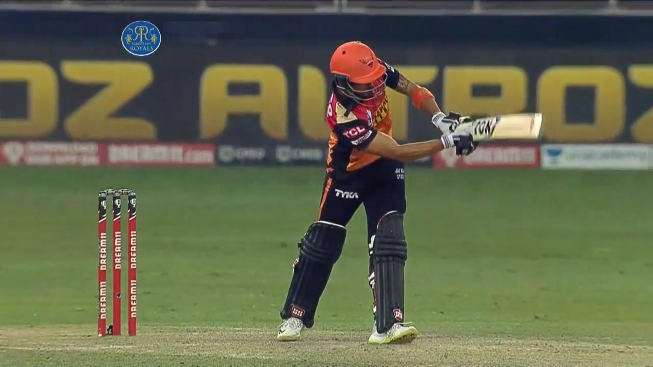 M40: RR vs SRH – Super Sixes