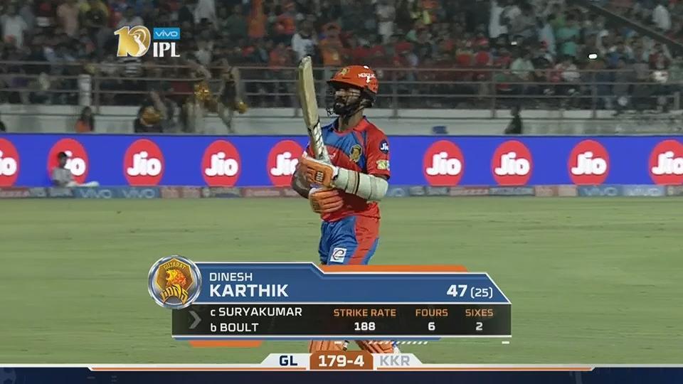 M3: GL vs KKR – Dinesh Karthik Wicket