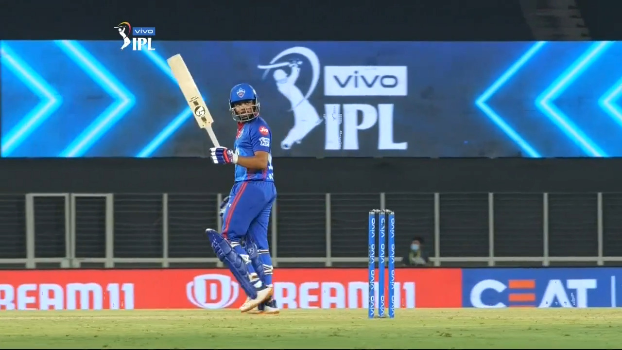 M25: DC vs KKR – Amazing Moments background