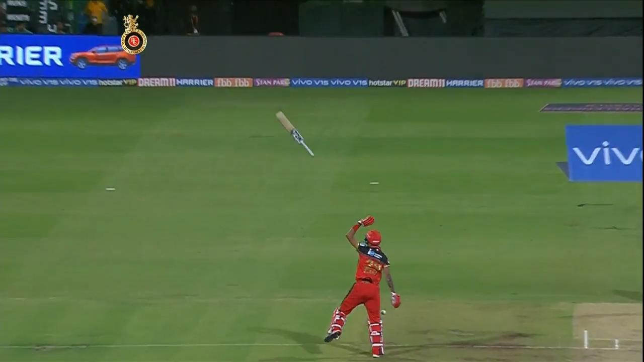 BOOM! Smack - Bat in the Air
