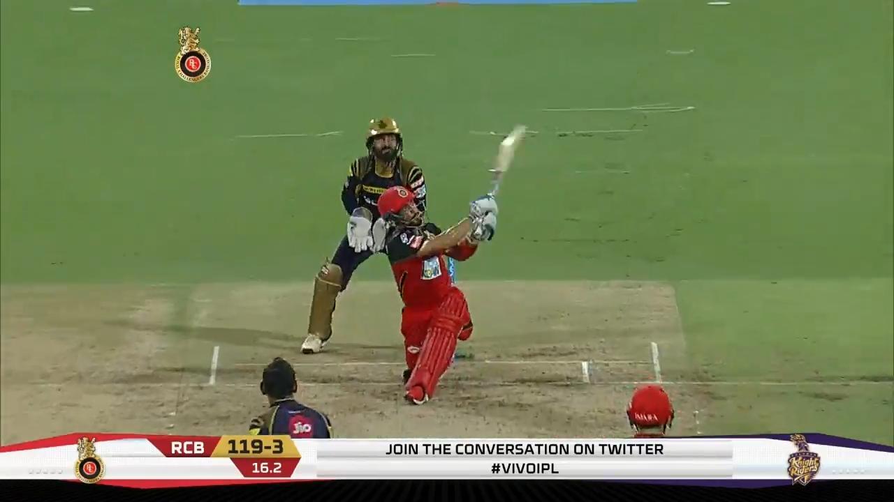 M29: RCB vs KKR – Mandeep Singh Six background
