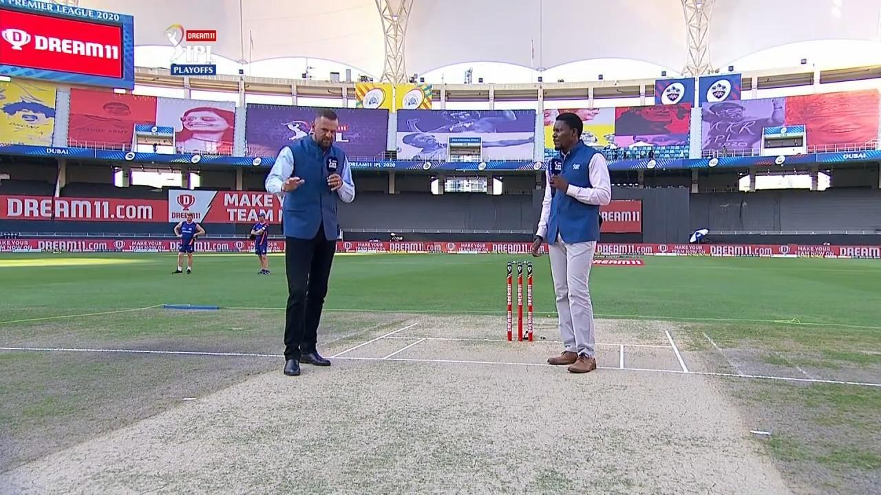 Q1: MI vs DC – Pitch Report background