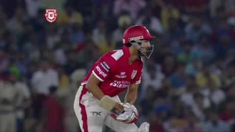 M48: KXIP vs MI– Amazing Moments background