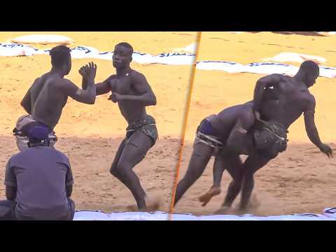 Combat : John Cena Vs Ama Bou Ndaw - Journée Jam Production