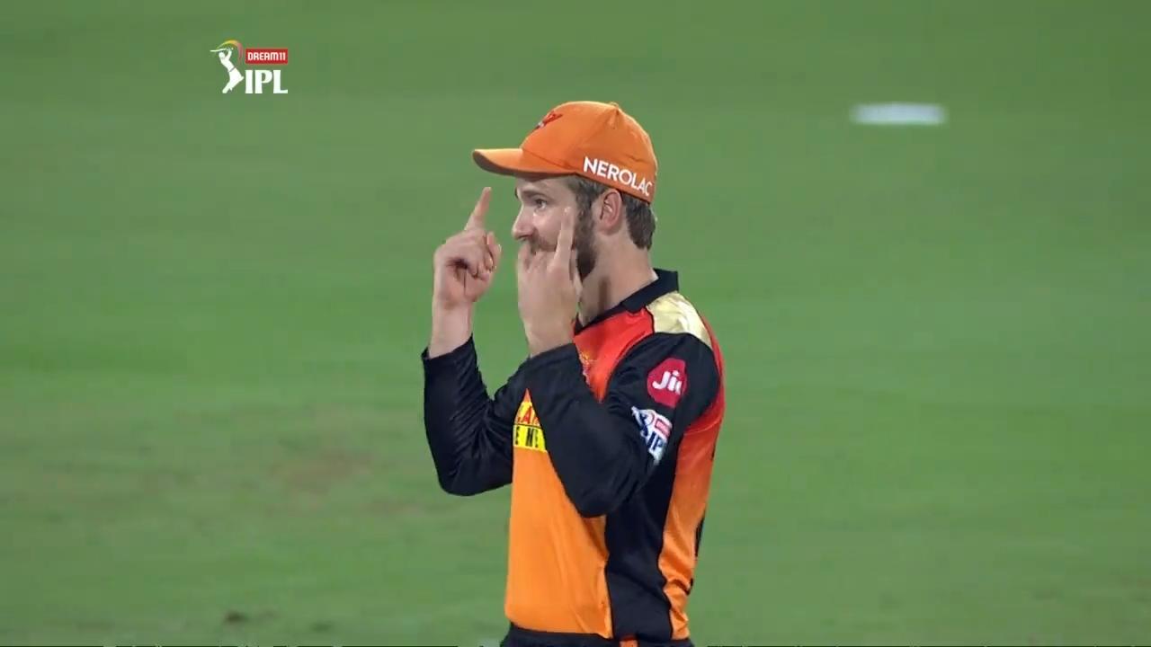 M56: SRH vs MI – Amazing Moments