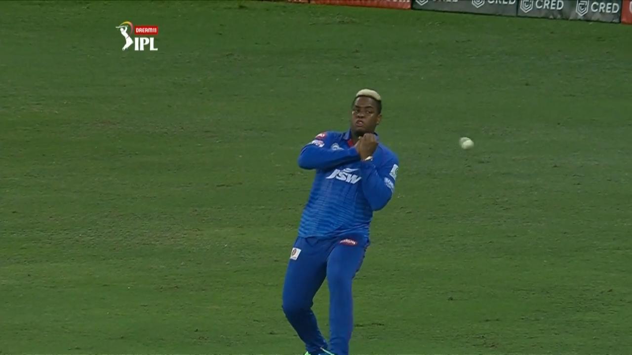 Hetmyer drops Faf du Plessis twice background