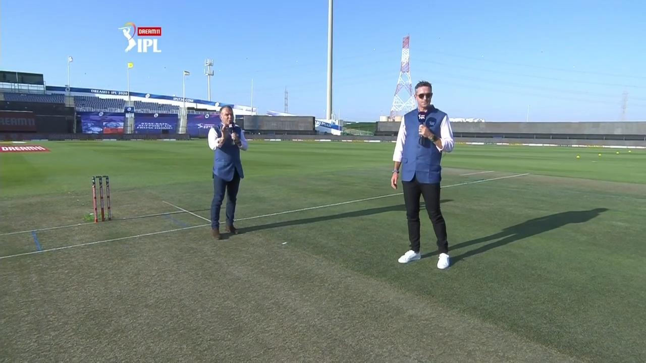 M01: MI vs CSK – Pitch Report background