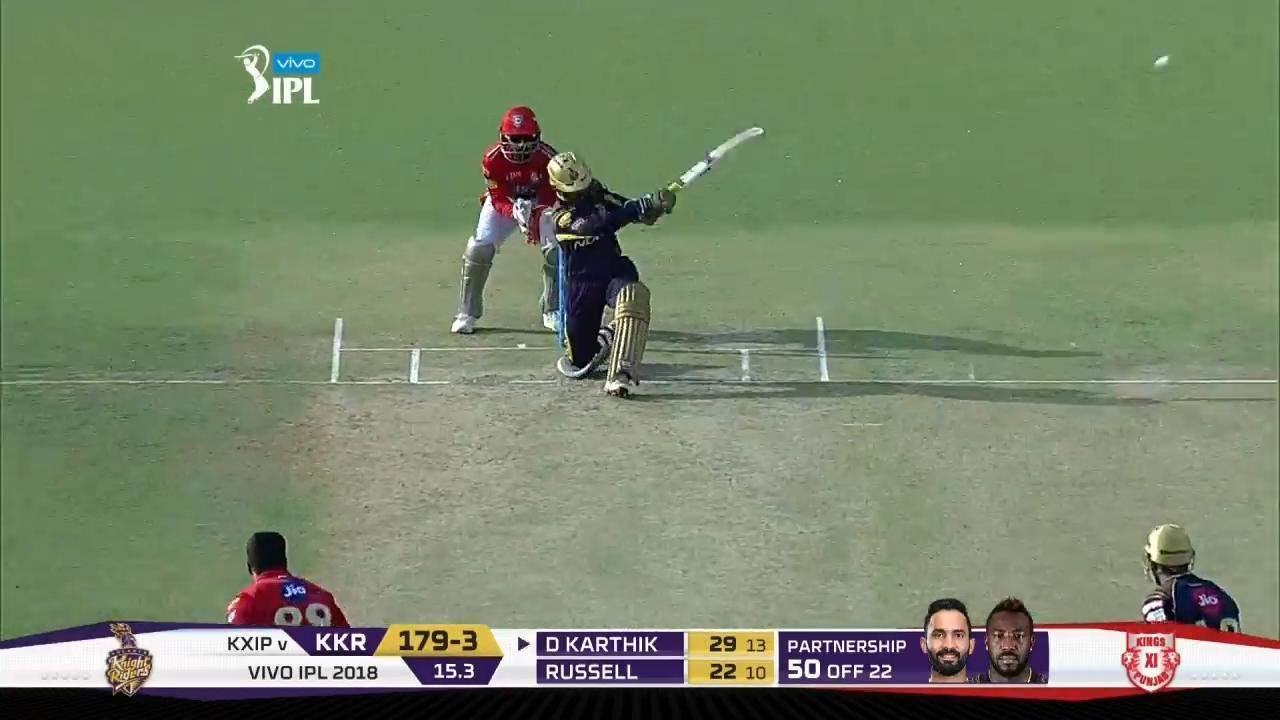 M44: KXIP vs KKR – Dinesh Karthik Six