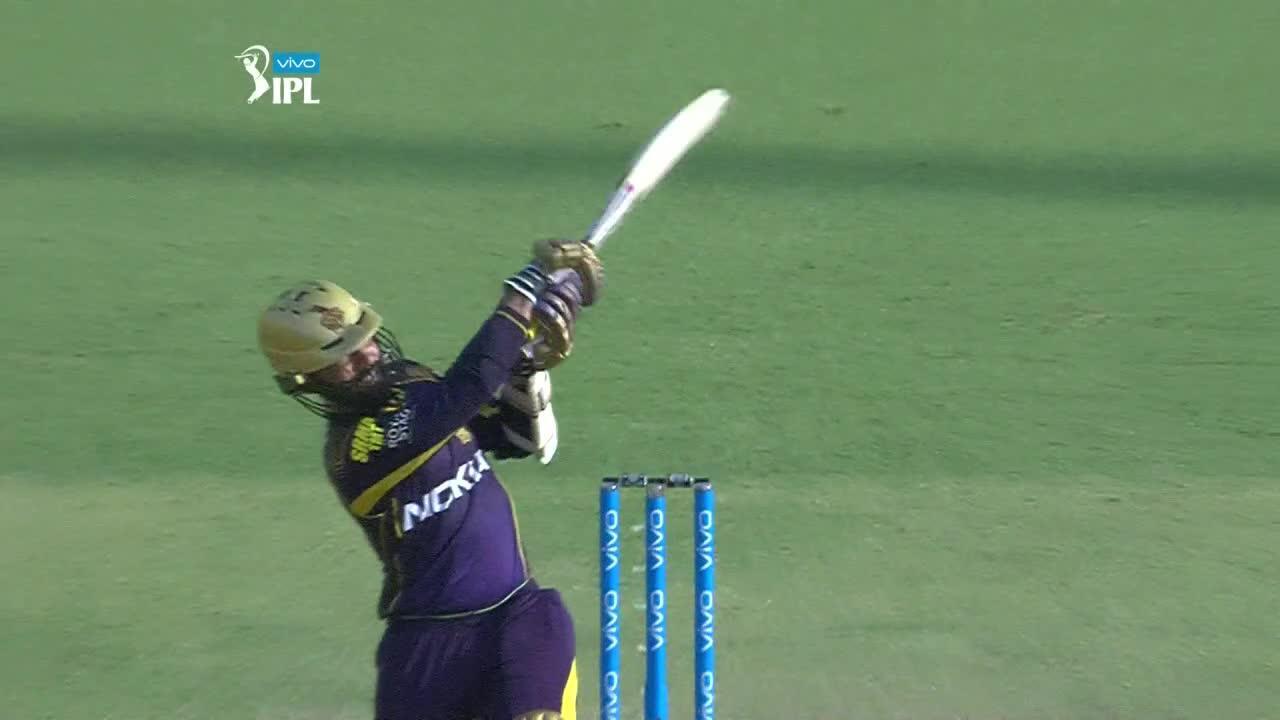 Dinesh Karthik gets it firing with 53 (23)