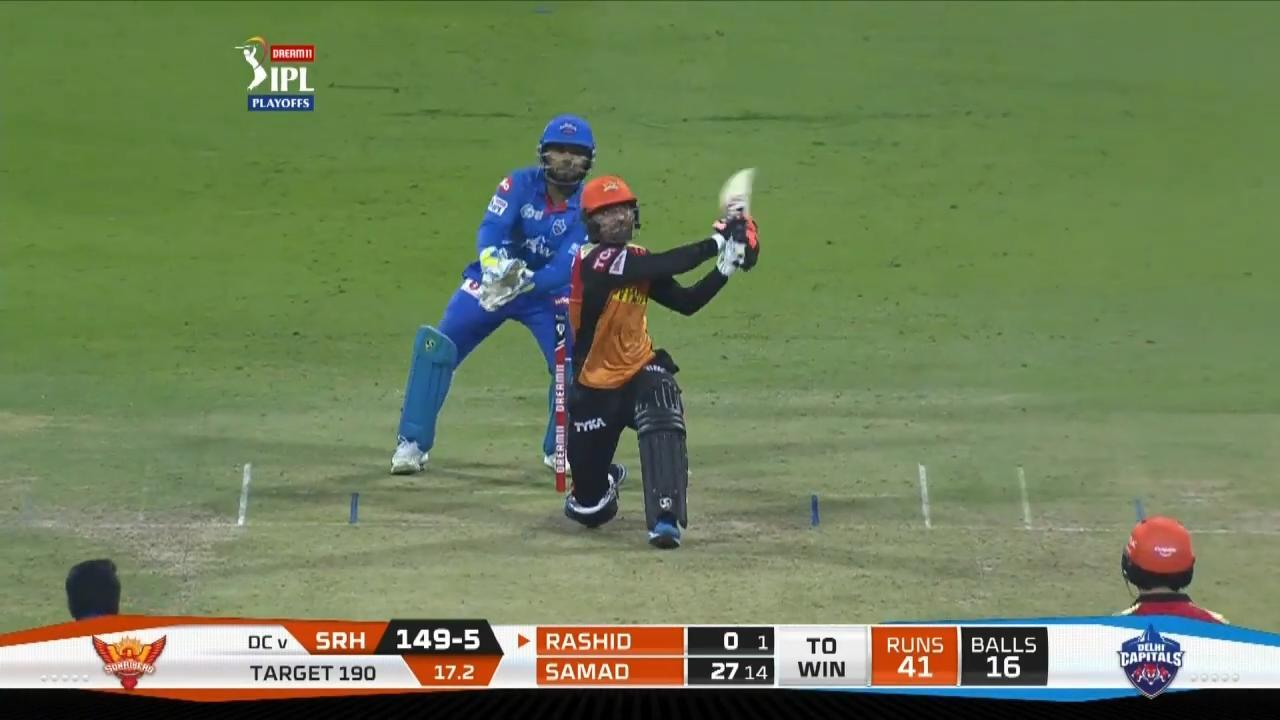 Q2: DC vs SRH – Rashid Khan Six background