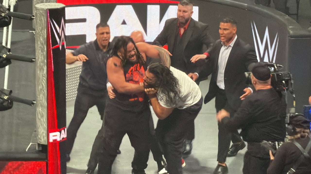 Jacob Fatu Brawls with Roman Reigns - WWE Raw 5/11/2026 background