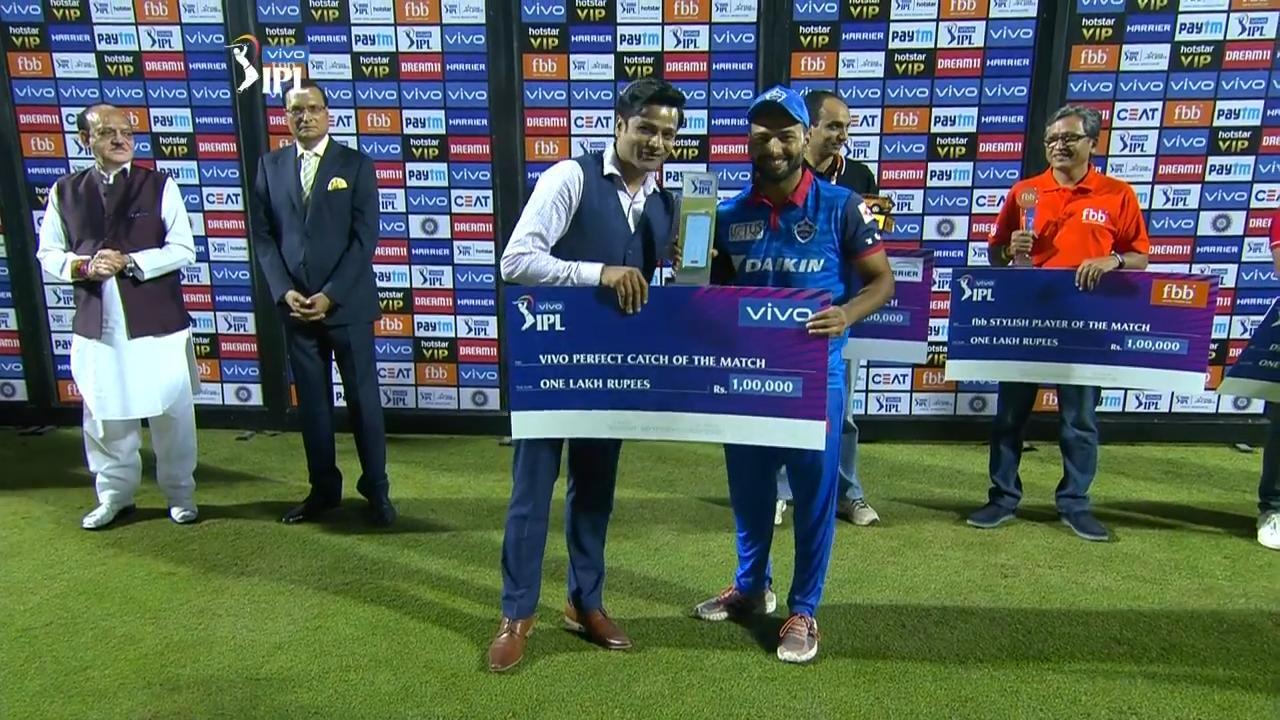 M34: DC vs MI – VIVO Perfect Catch of the Match – Rishabh Pant