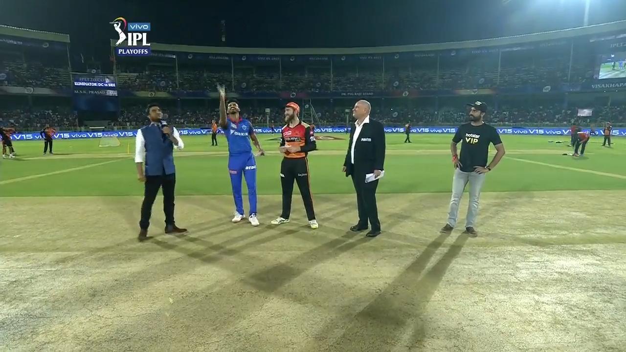 Eliminator: DC vs SRH – Toss background