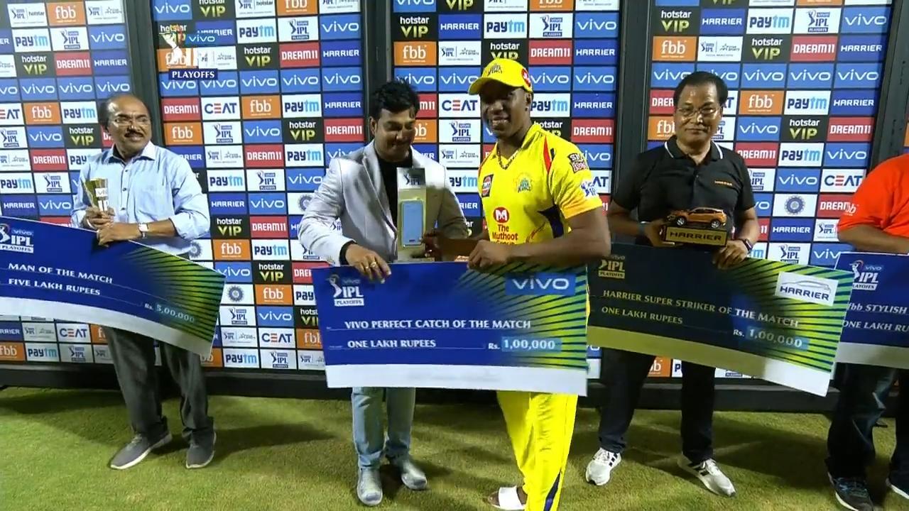 Q2: CSK vs DC – VIVO Perfect Catch of the Match – Dwayne Bravo