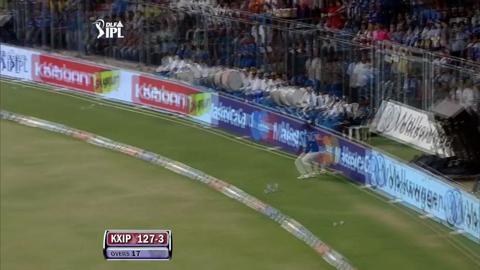 IPL 2012 Match 28 – MI vs KXIP: Shaun Marsh background