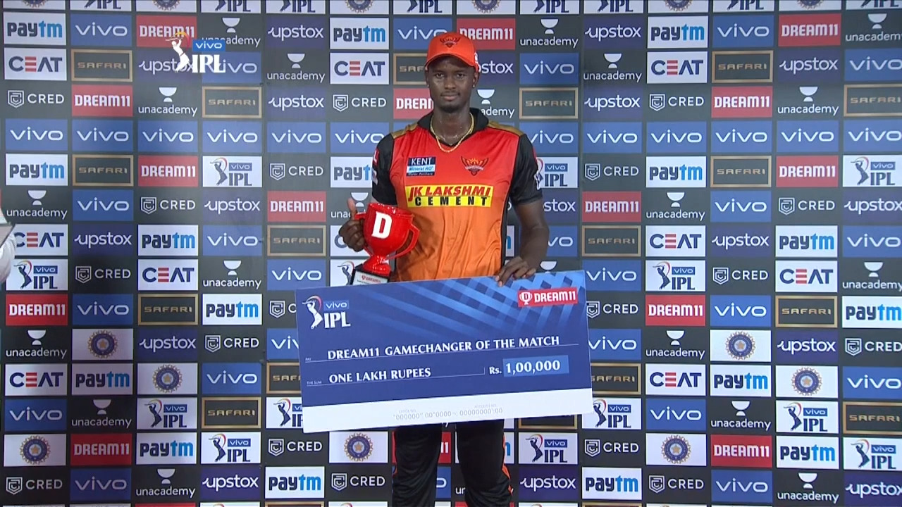 M44: SRH vs CSK – Dream11 GameChanger of the Match – Jason Holder background