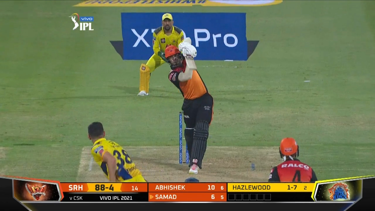 M44: SRH vs CSK – Abdul Samad Six