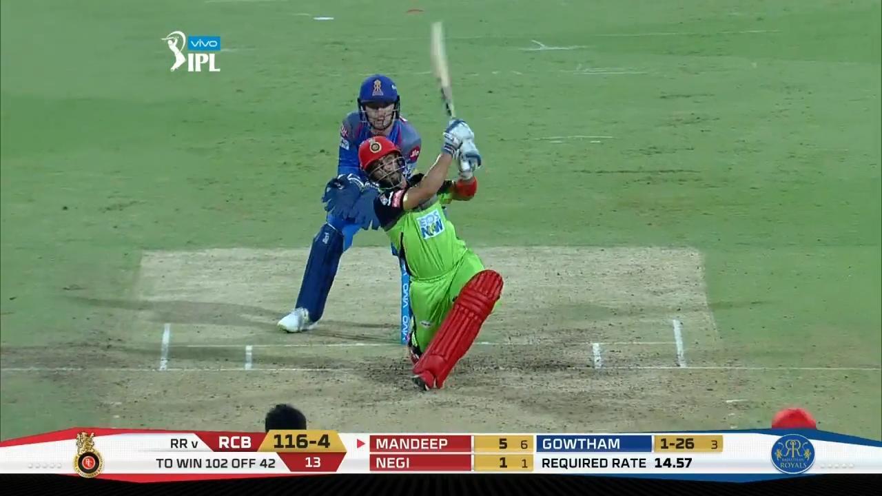 M11: RCB vs RR – Mandeep Singh Six