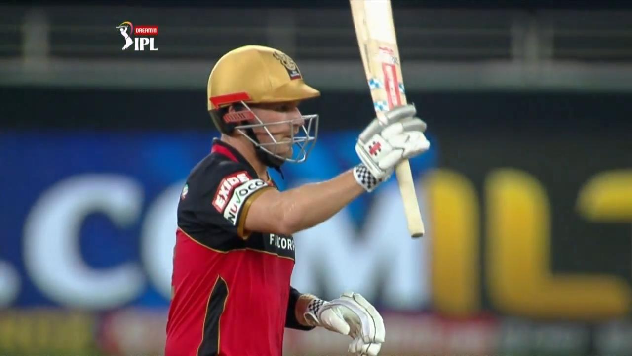 Aaron Finch's whirlwind 52(35)