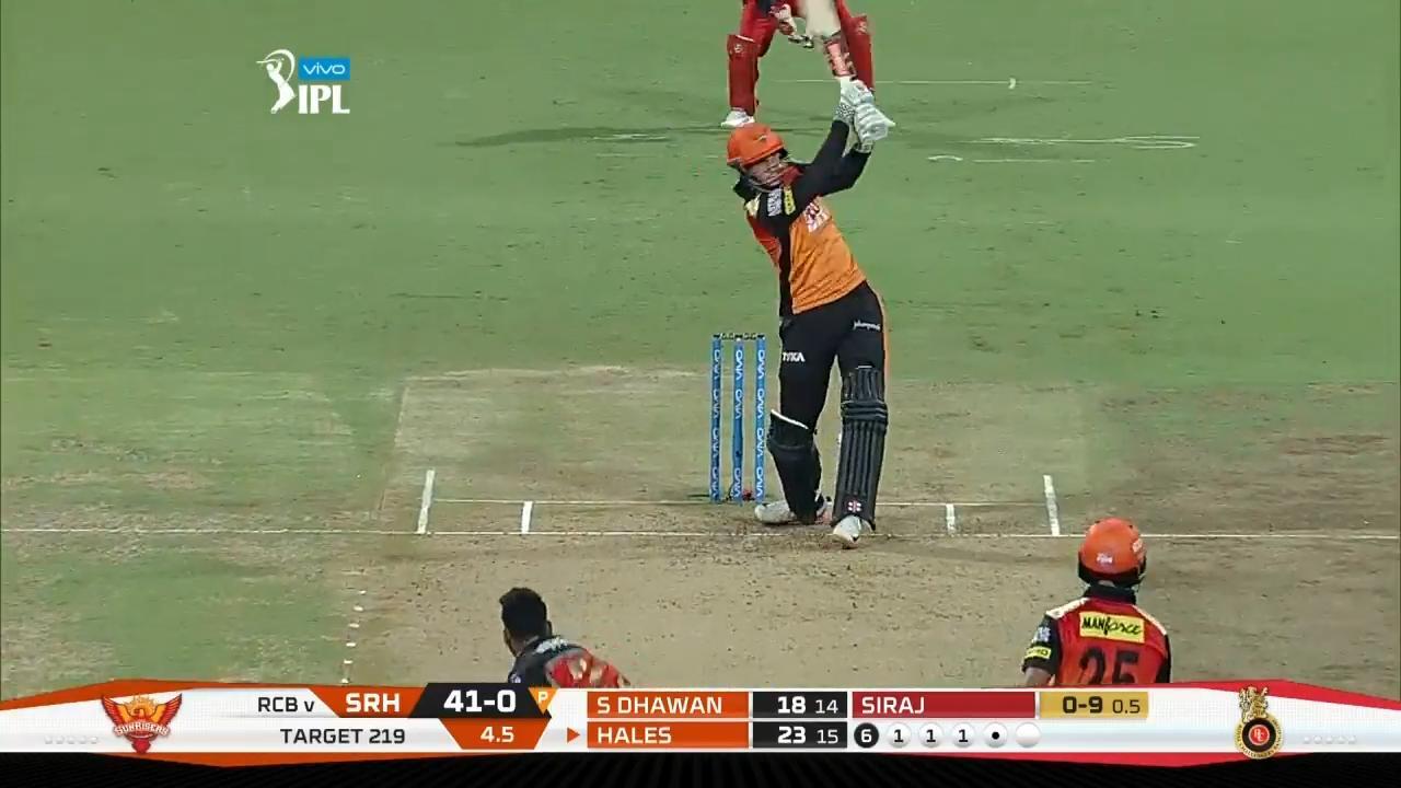 M51: RCB vs SRH – Alex Hales Six