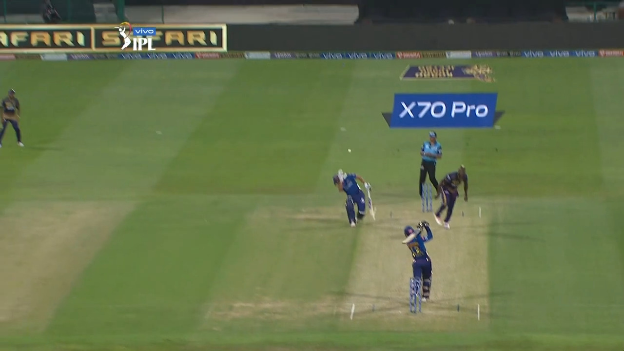Rohit ducks de Kock’s bazooka background