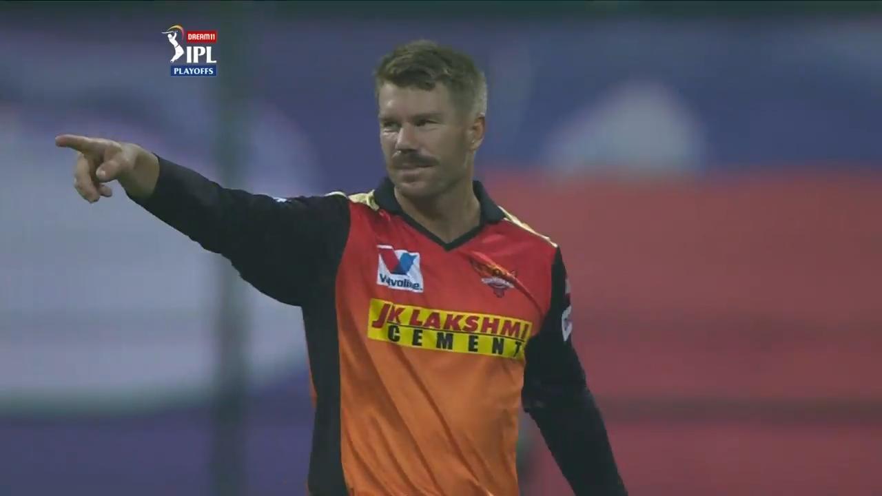 Q2: DC vs SRH – Amazing Moments