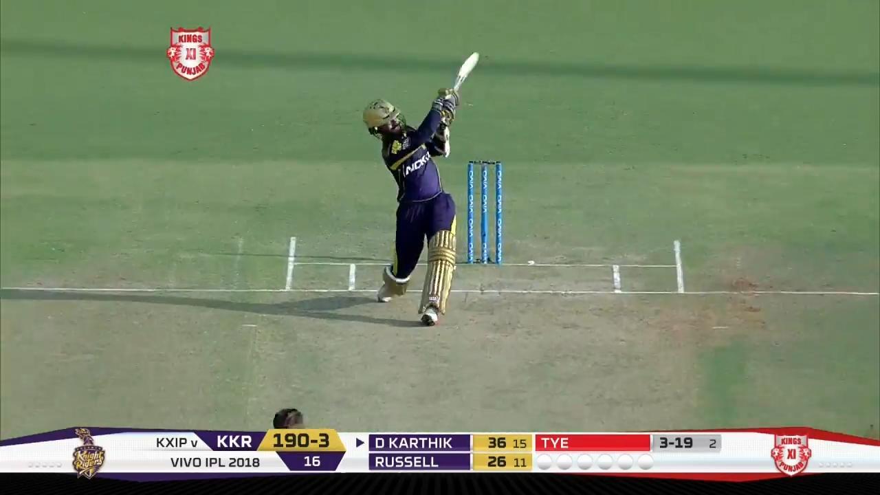 M44: KXIP vs KKR – Dinesh Karthik Six