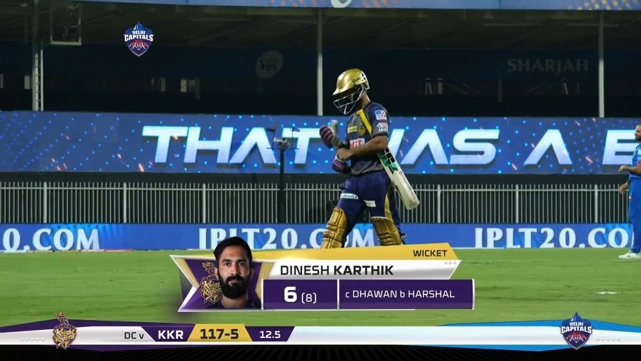 M16: DC vs KKR – Dinesh Karthik Wicket background