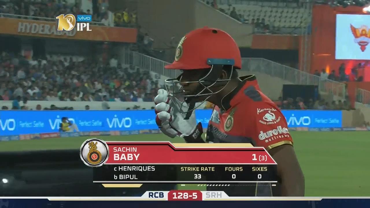 M1: SRH vs RCB – Sachin Baby Wicket