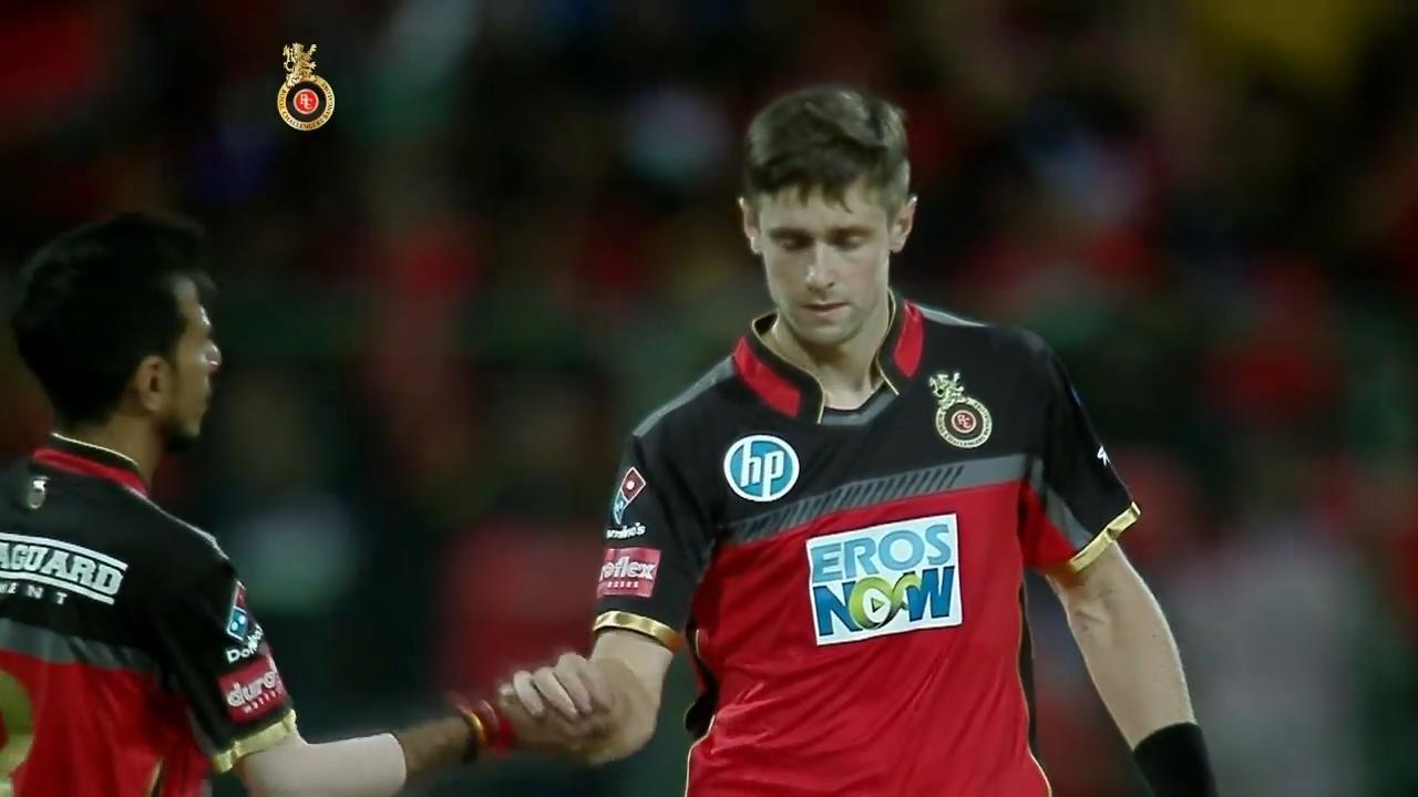 M08: RCB vs KXIP – Fall of Wickets