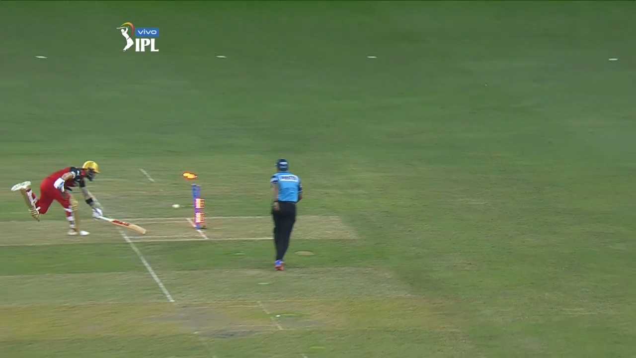 Riyan Parag's fielding brilliance ends Virat's innings