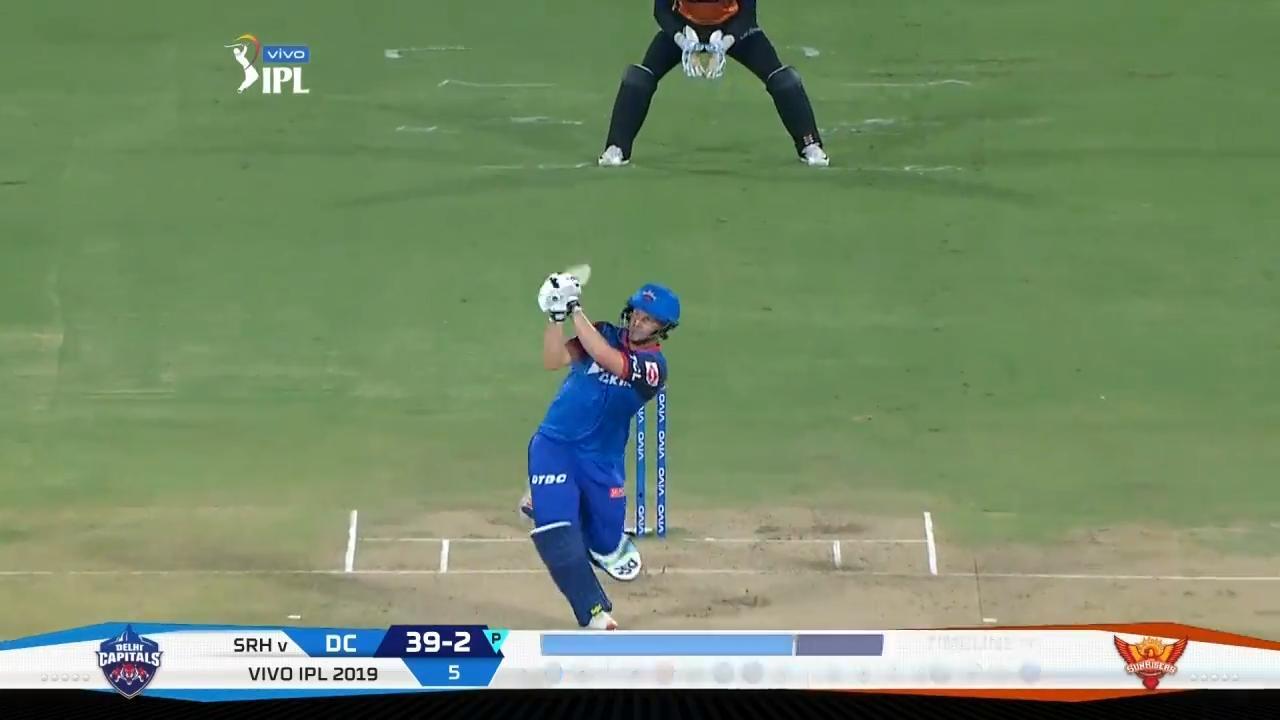 M30: SRH vs DC – Colin Munro Six