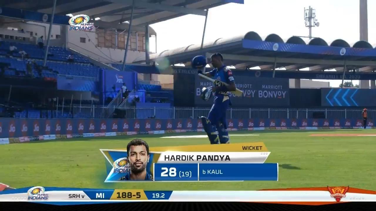M17: MI vs SRH – Hardik Pandya Wicket