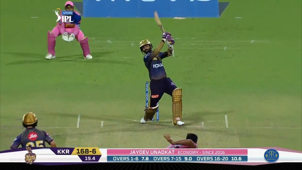 M43: KKR vs RR – Dinesh Karthik Six