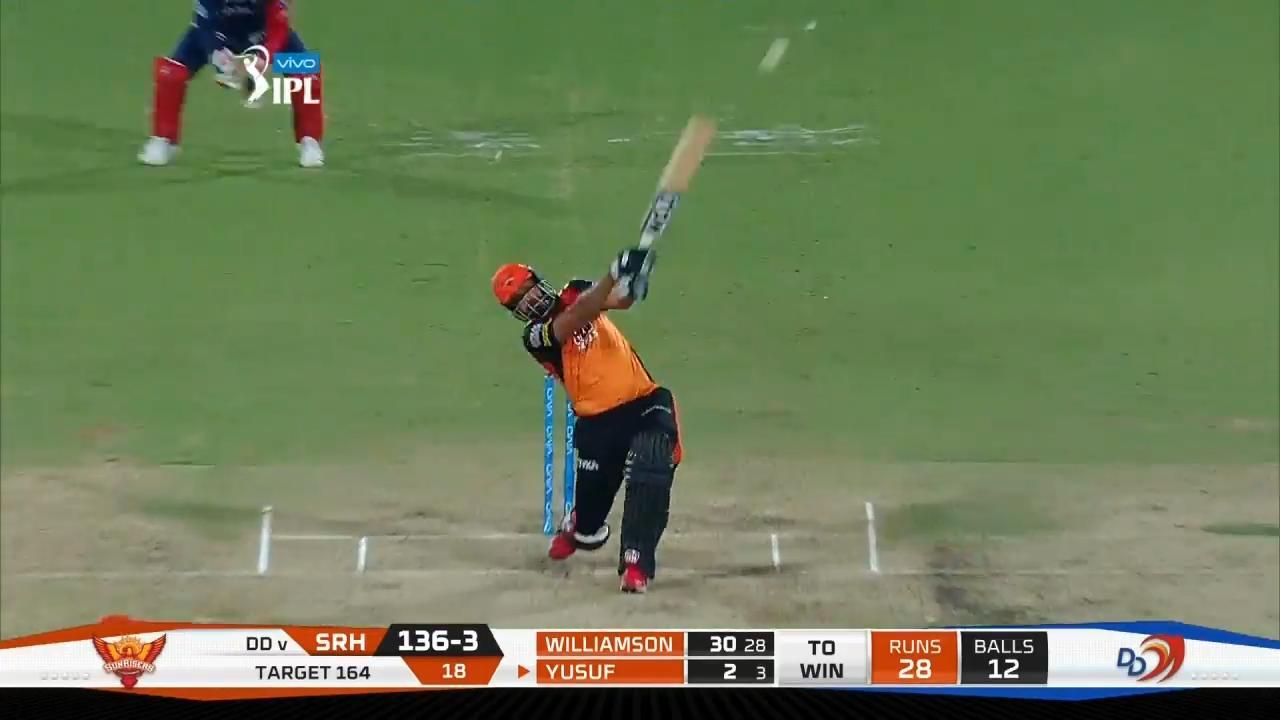 M36: SRH vs DD – Yusuf Pathan Six