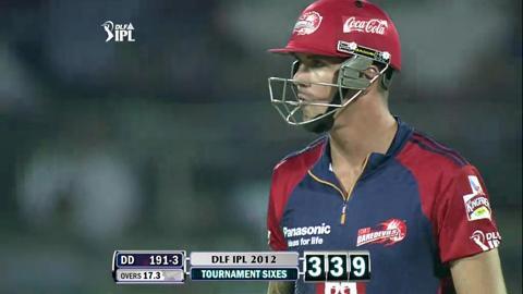 Match 36 DD vs MI – Pietersen's 3rd Six