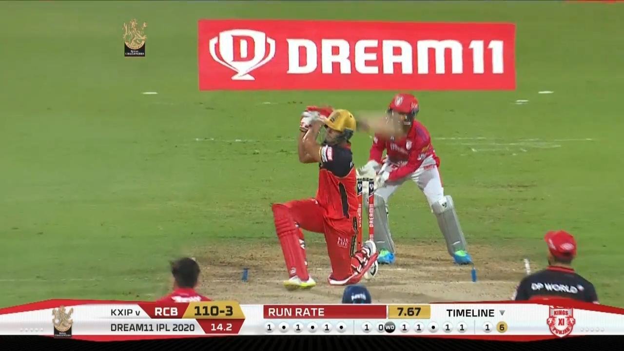 M31: RCB vs KXIP – Shivam Dube Six background