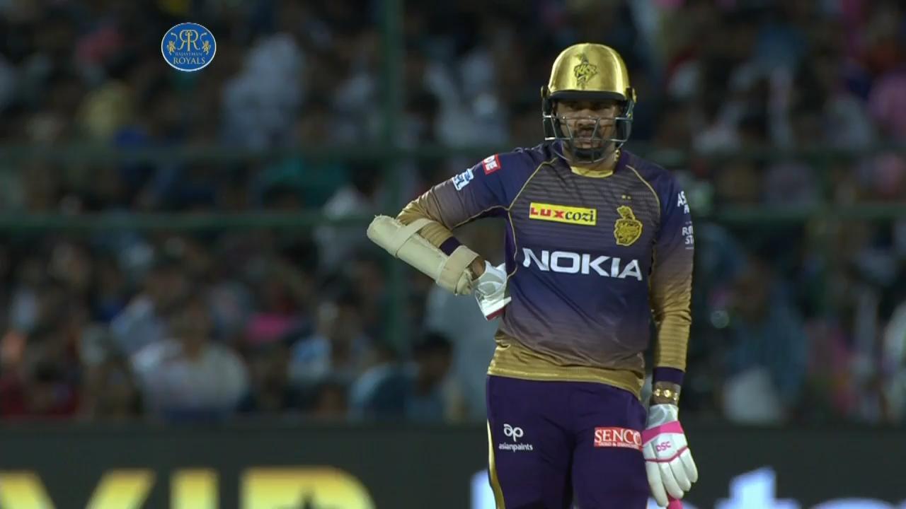Sunil Narine's whirlwind 47(25)