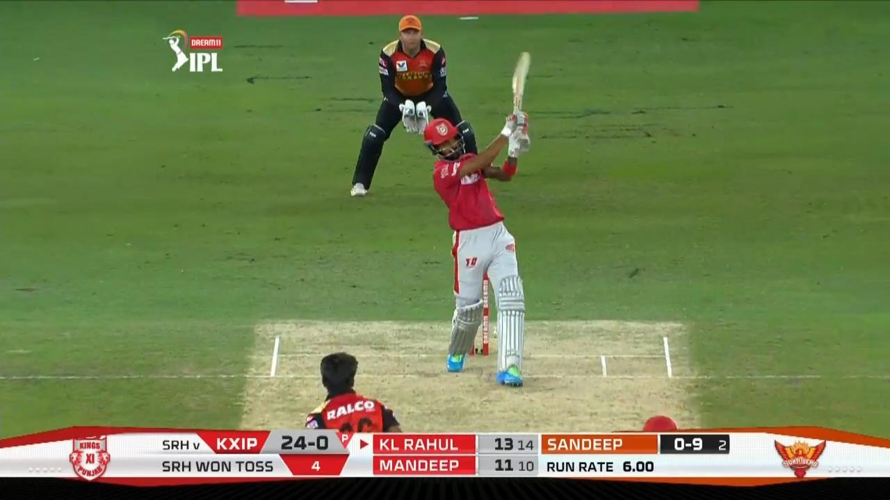 M43: KXIP vs SRH – KL Rahul Six