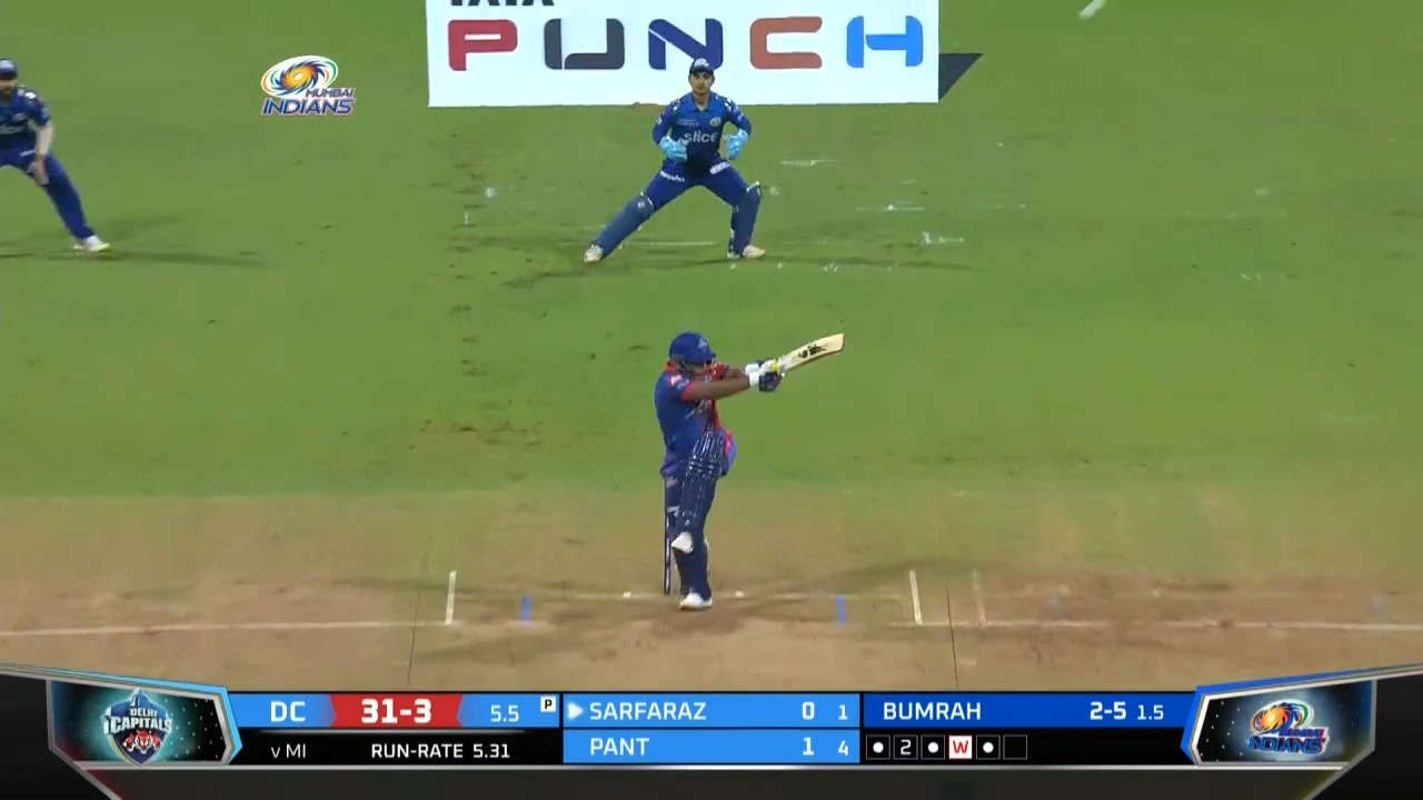 M69: MI vs DC – Sarfaraz Khan Six