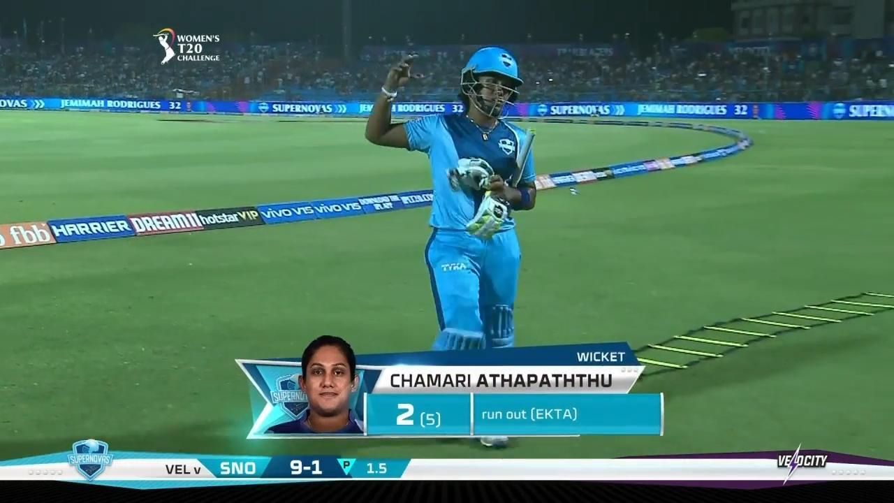 Final: Supernovas vs Velocity – Chamari Athapaththu Wicket